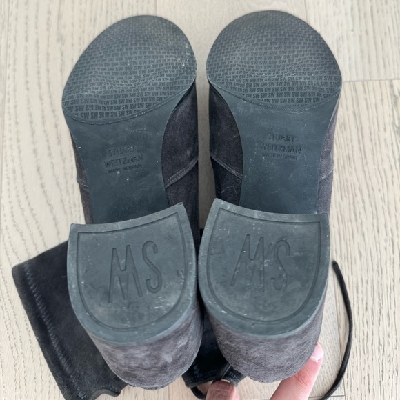 Stuart Weitzman Grey Suede Bottie - Picture 5 of 6